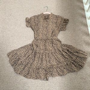 Leopard print summer dress. tight waist and flowy bottom!